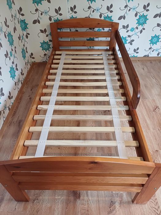 Łóżko drewniane 200cm×90cm