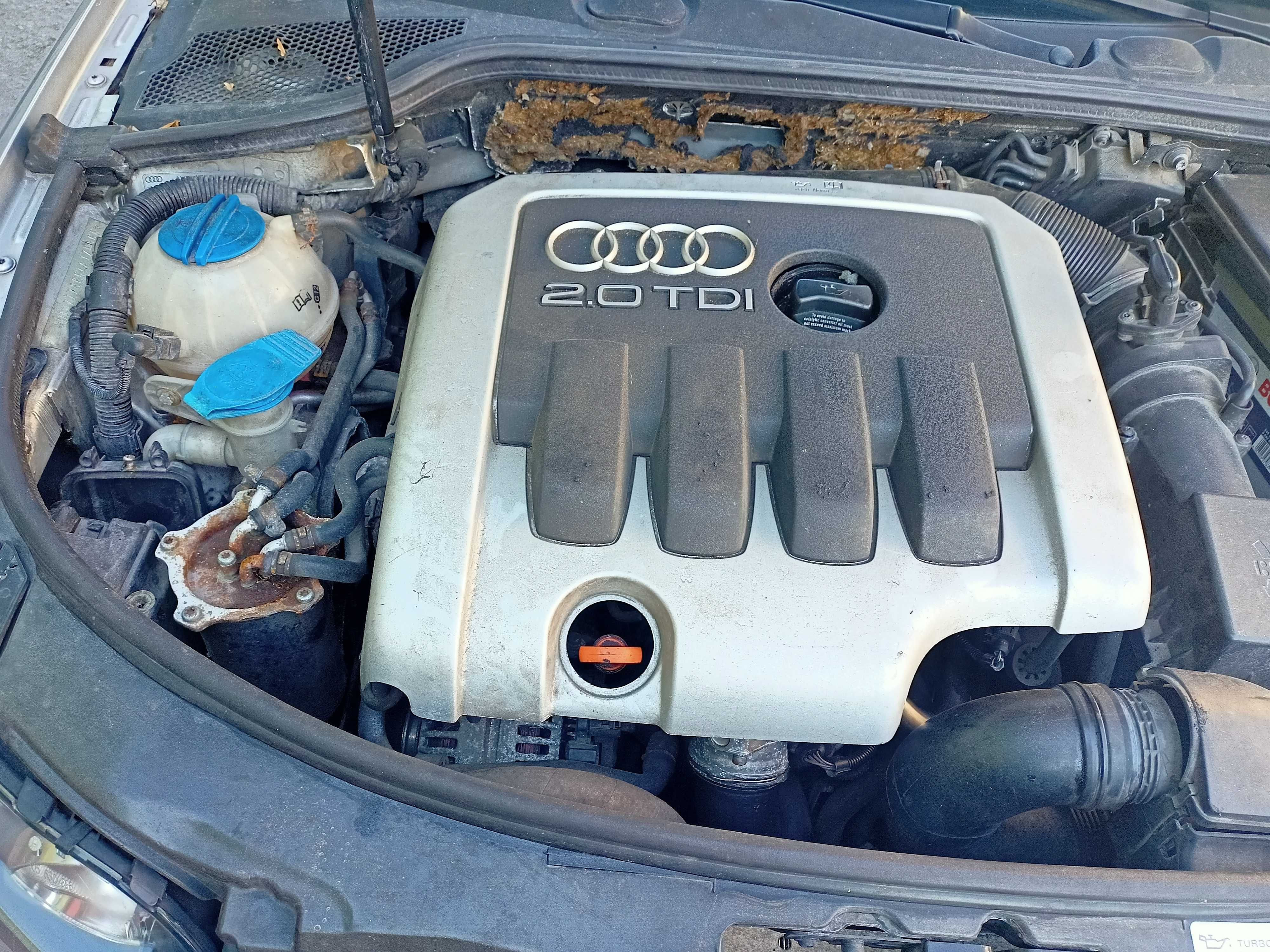 pokrywa osłona silnika Audi A3 8P 2.0 TDI BKD