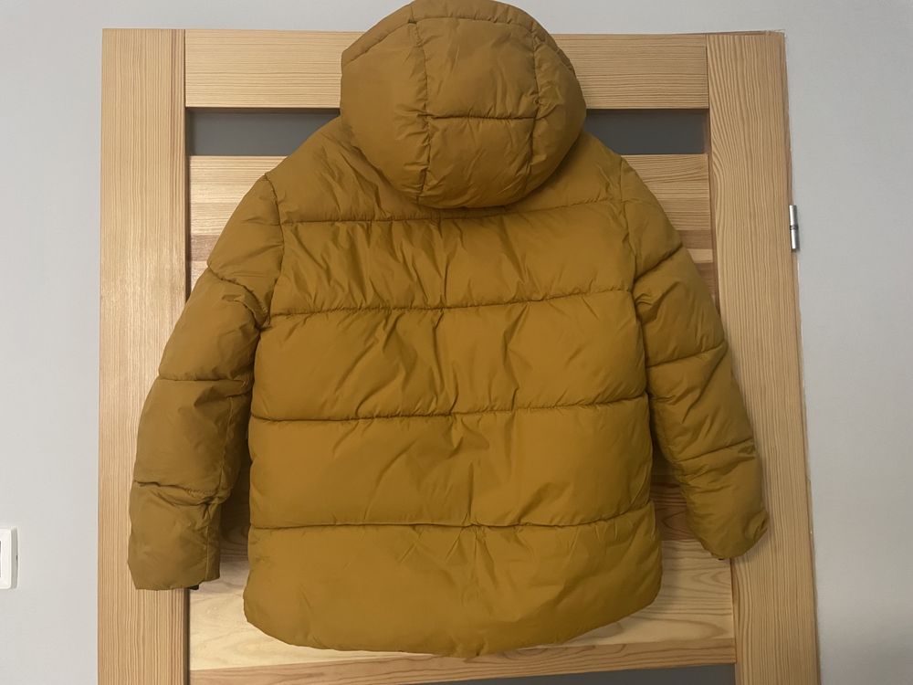 Zimowa kurtka chłopięca Zara rozmiar 134