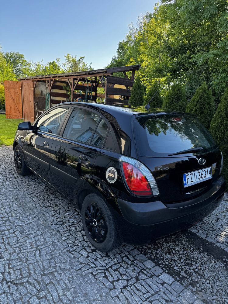 Kia Rio 1.4 benzyna