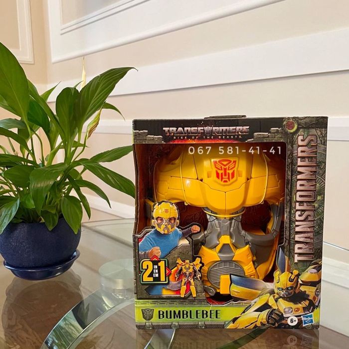 Transformers Bumblebee маска і трансформер робот Бамблбі