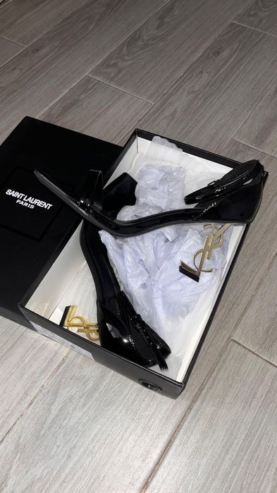 Szpilki ysl rozmiar 39