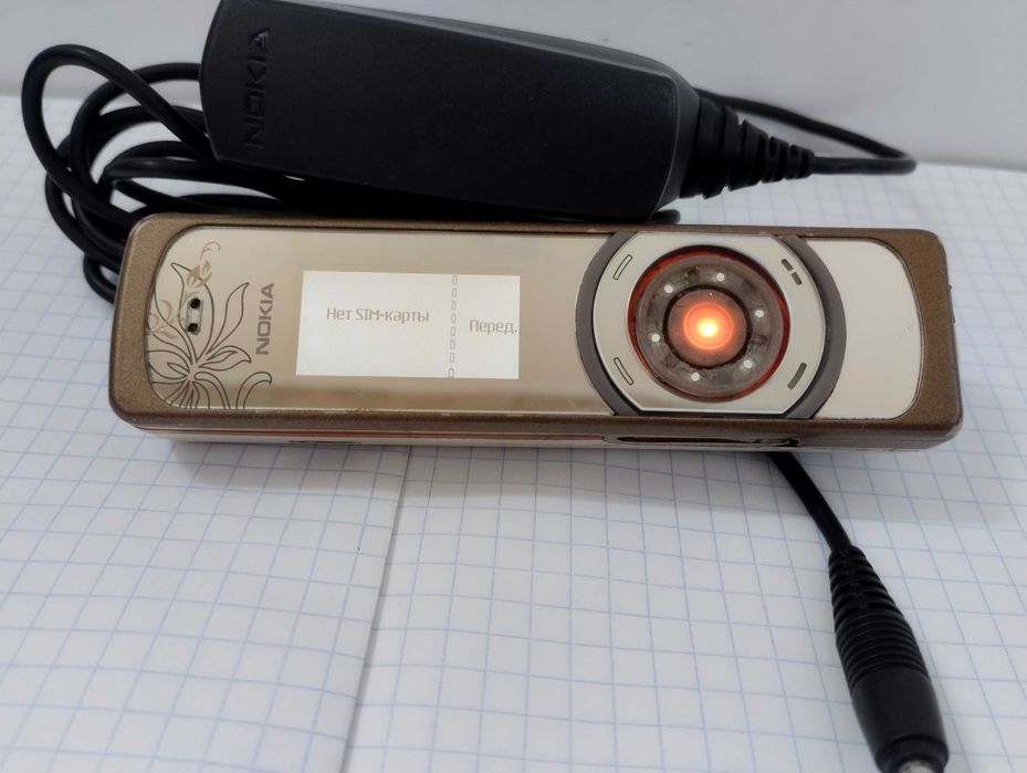 Телефон NOKIA 7380