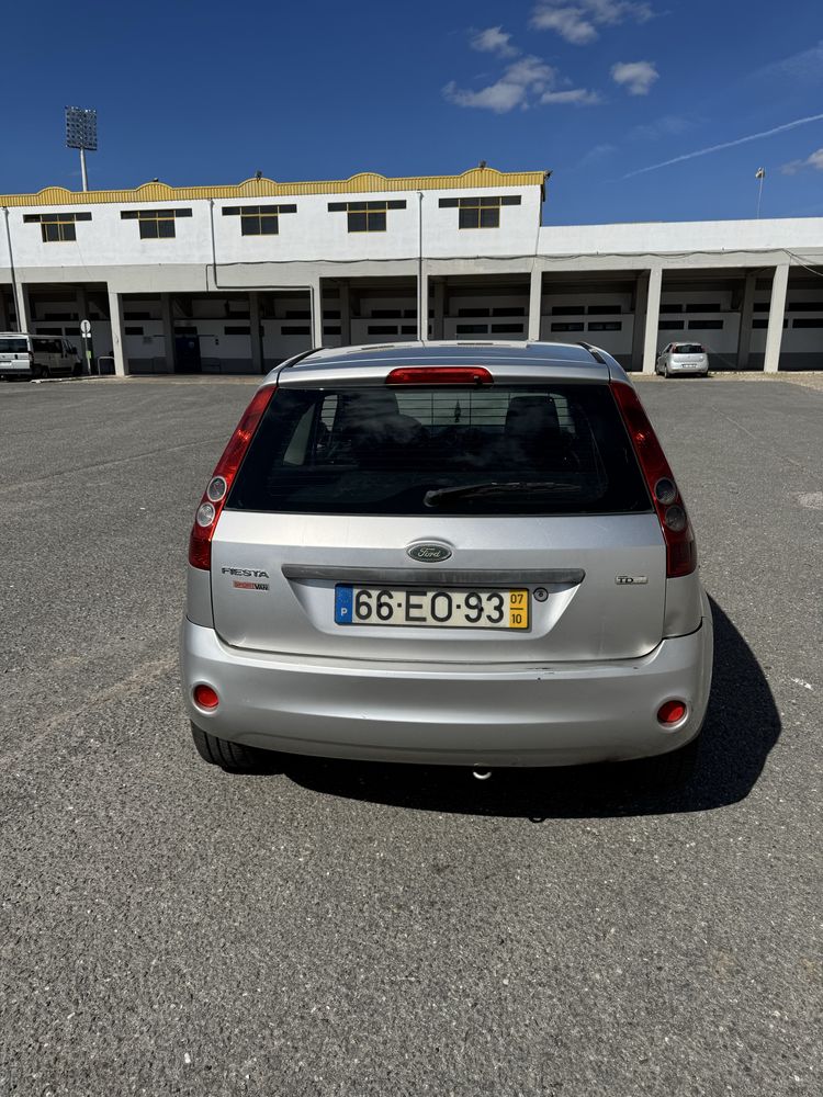 Fors fiesta comercial