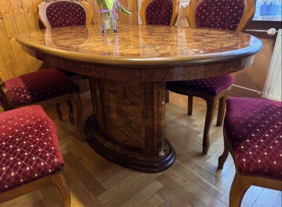 Komplet jadalniany – stół + 6 krzeseł