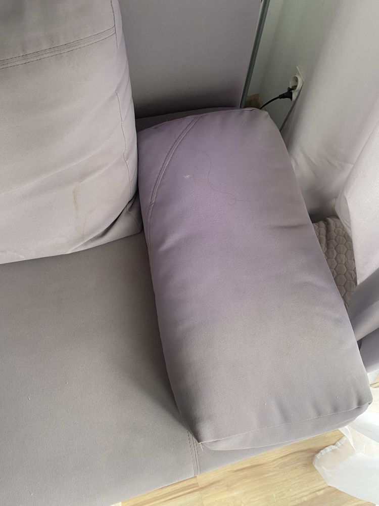 Oddam za darmo Sofa z funkcją spania i pojemnikiem na pościel