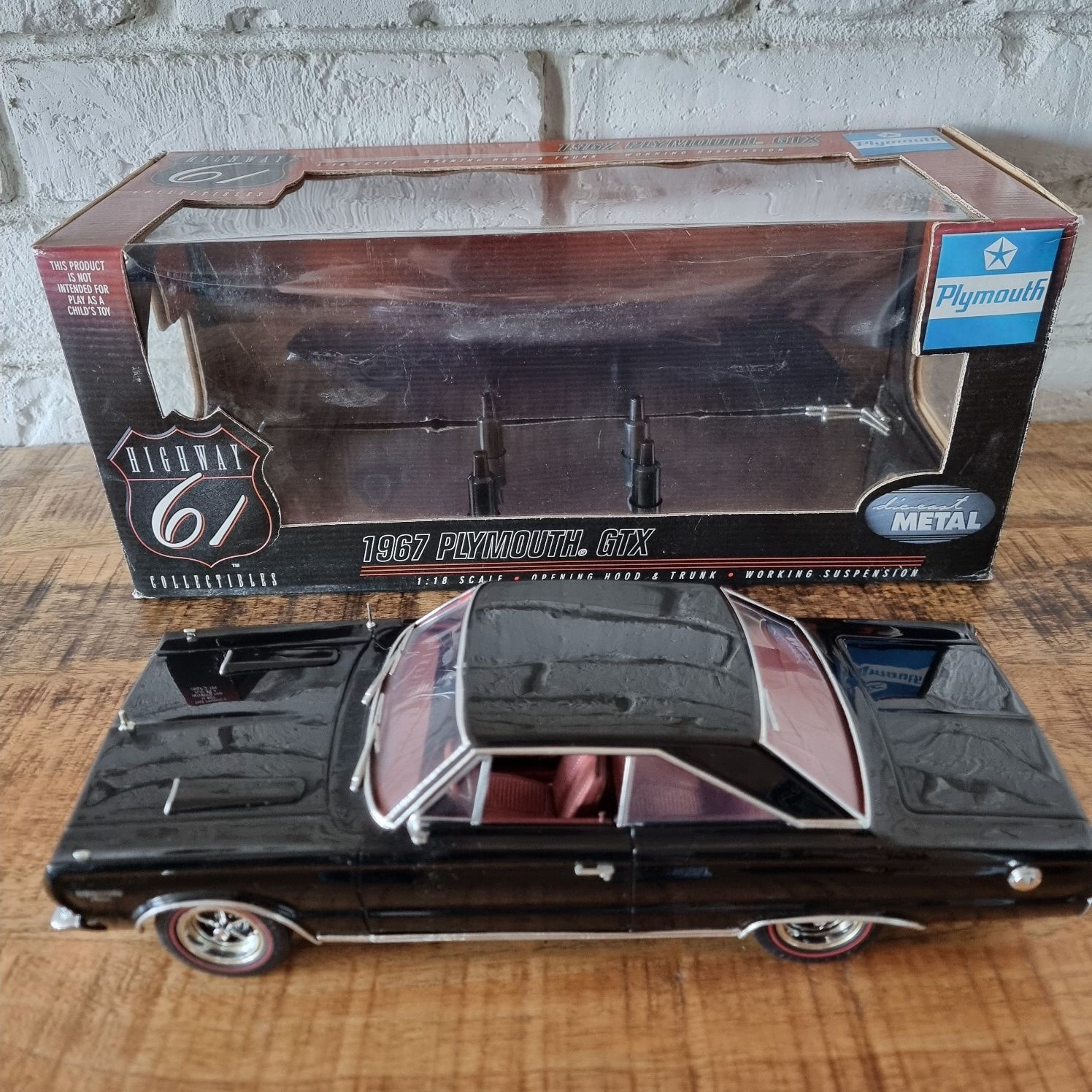 Plymouth GTX 67 Highway 61 1:18