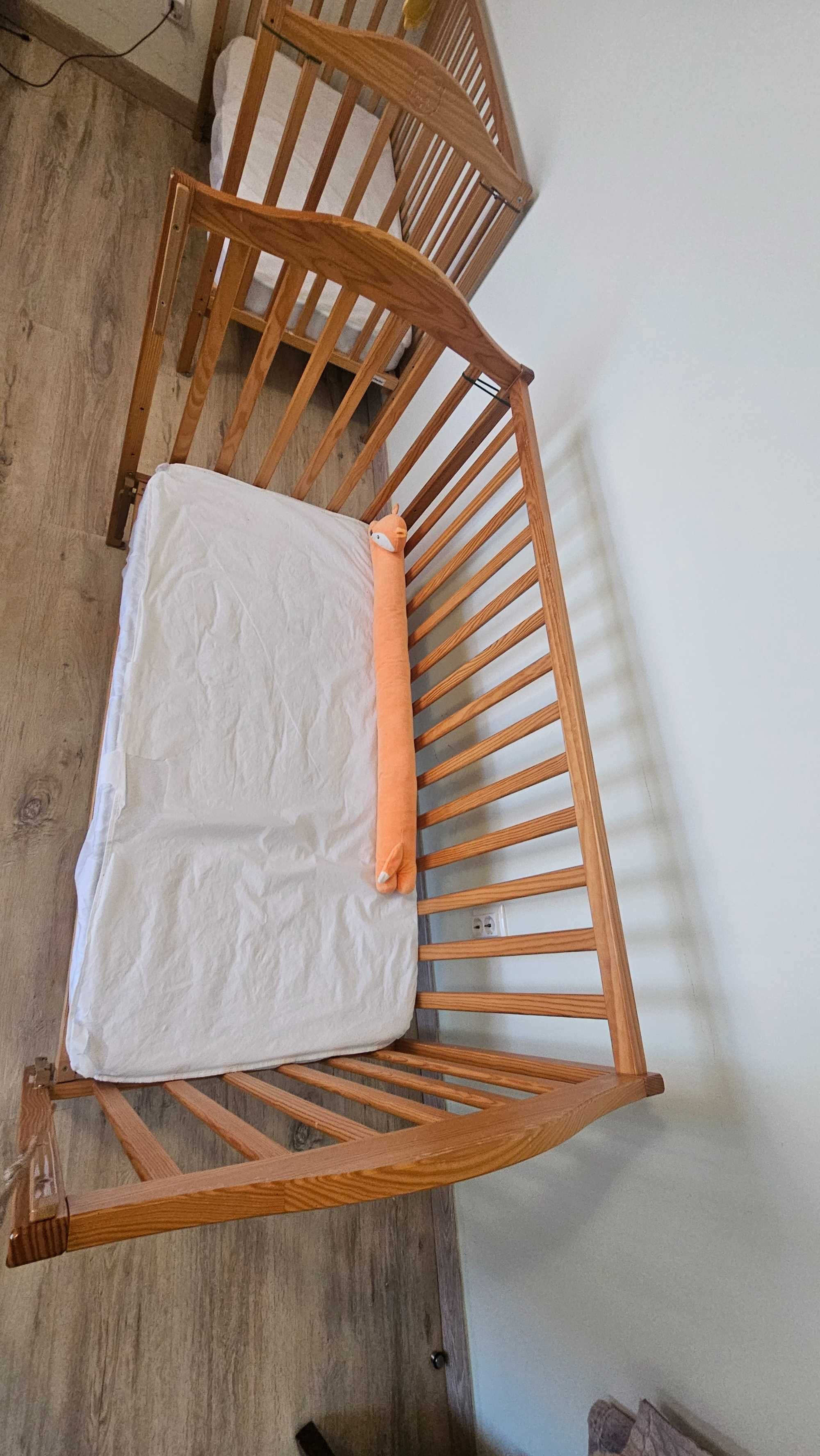 Cama de criança com colchão