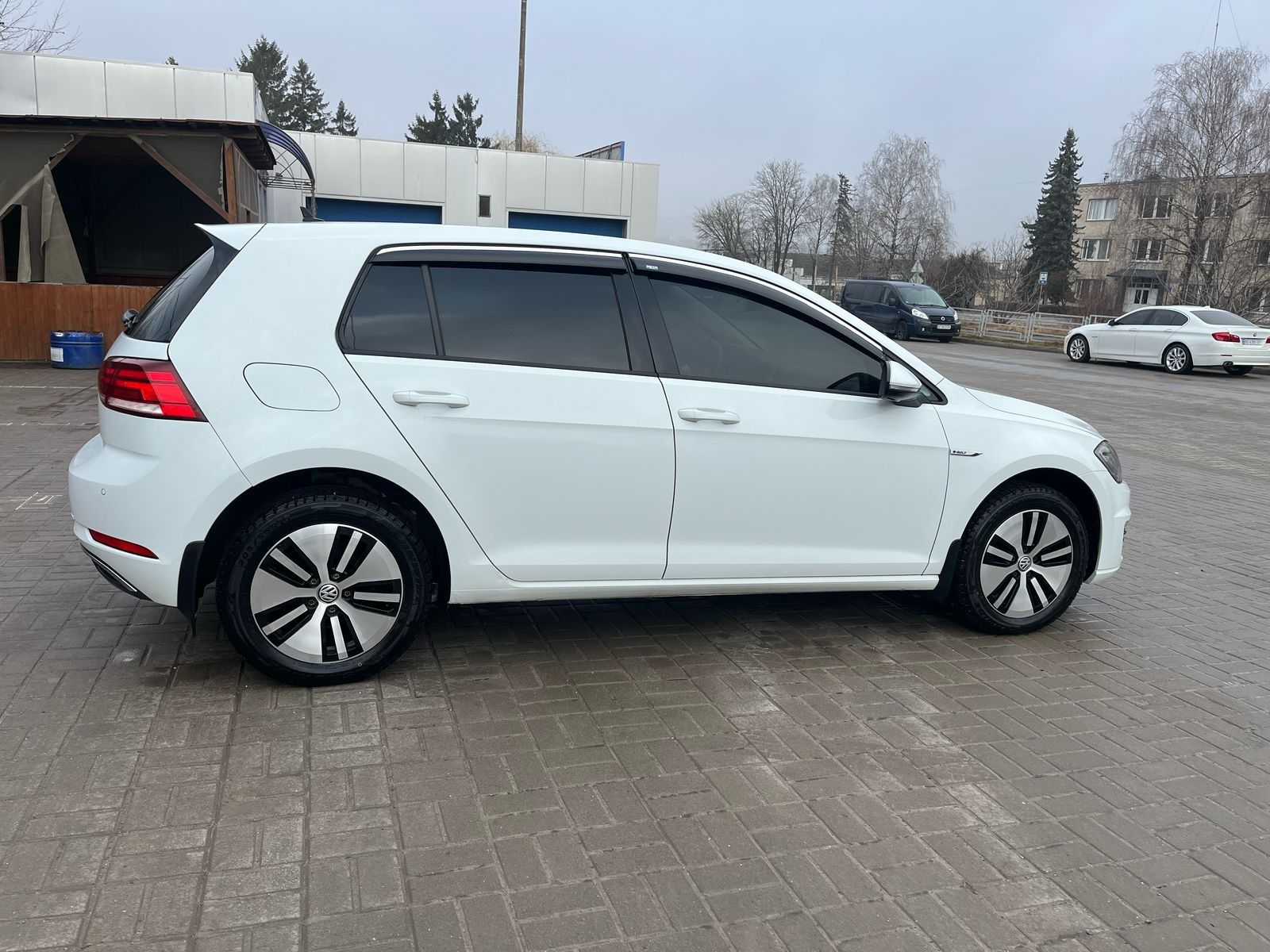 ПРОДАМ Е ГОЛЬФ 2019 року