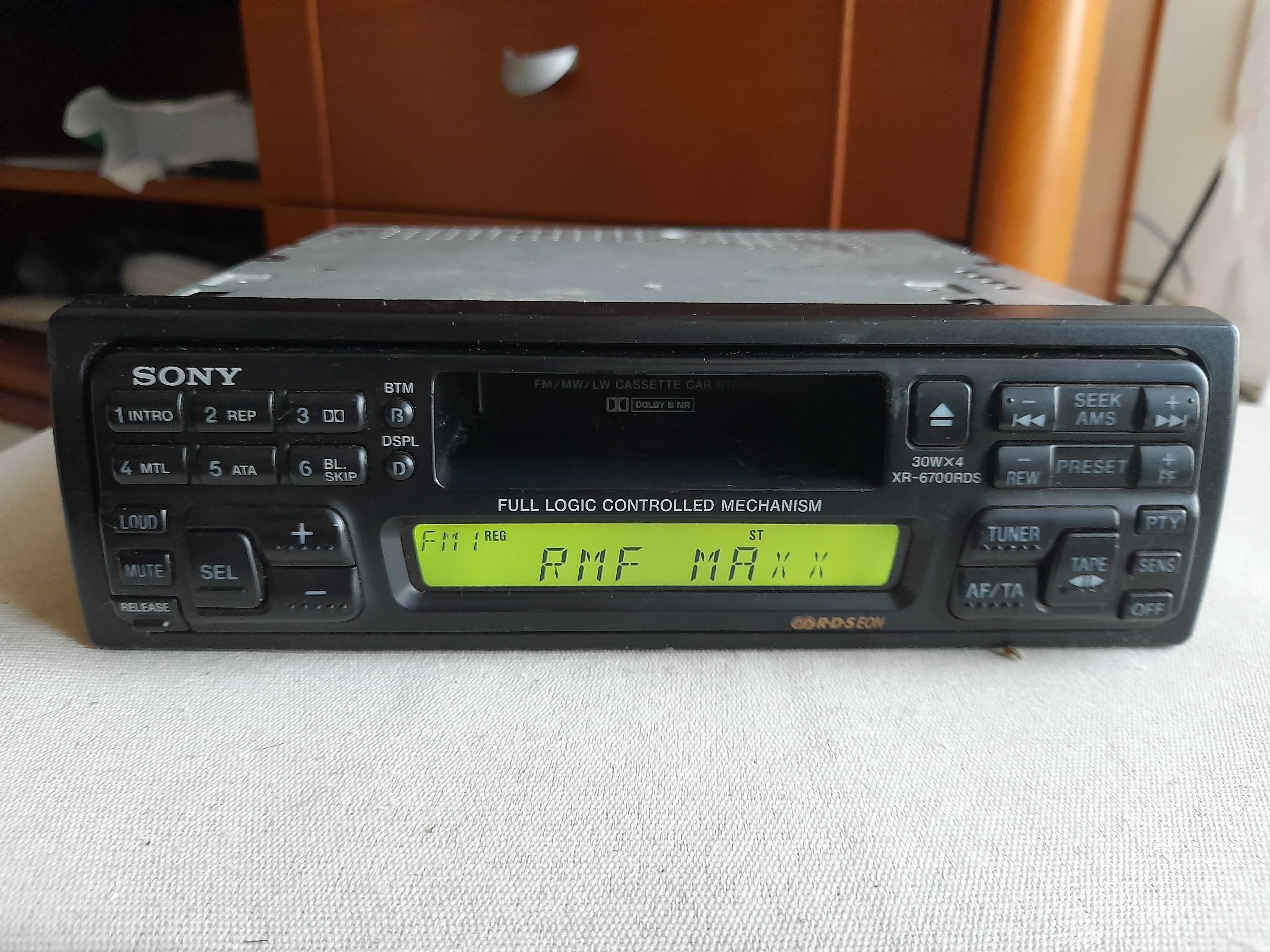 Radio SONY XR-6700 RDS 2 kolory podświetlenia Mercedes BMW