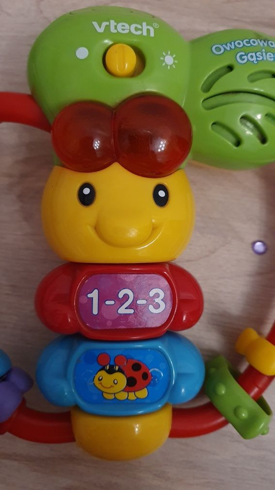 Owocowa gąsieniczka Vtech