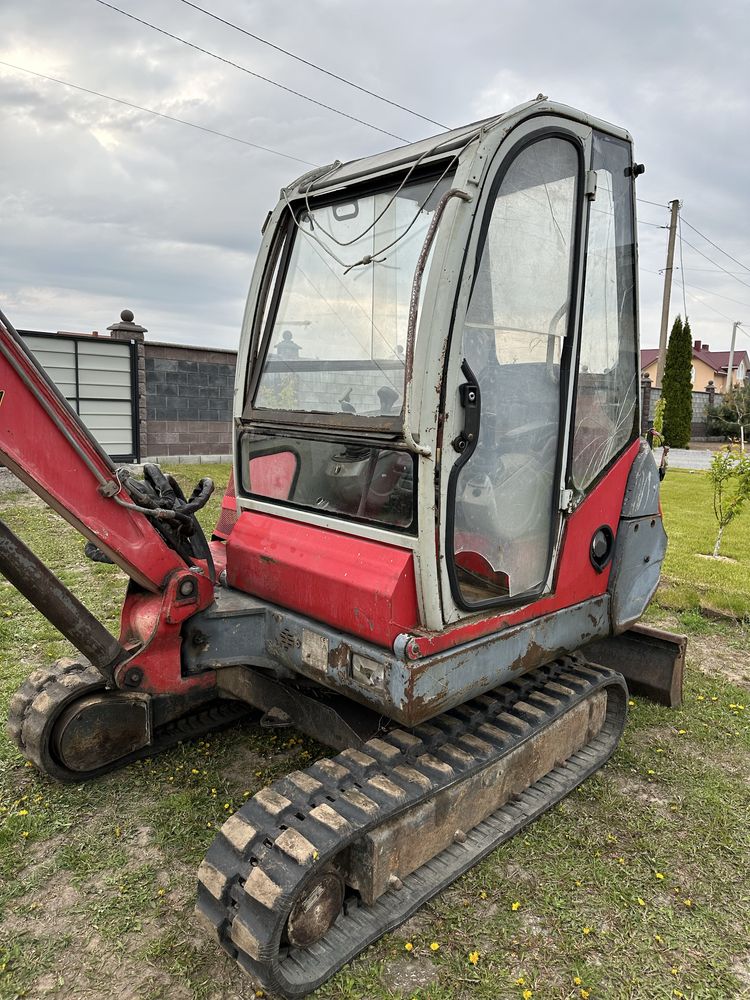 Гусеничний екскаватор Neuson