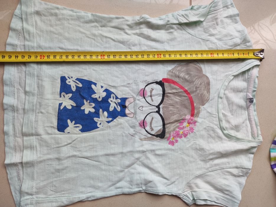 Koszulka 122 dla dziewczynki