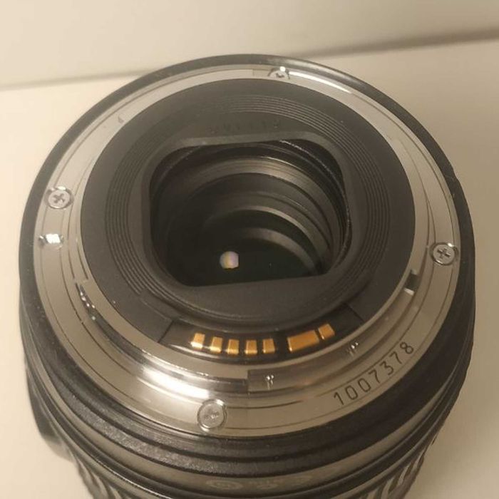 Canon EF 24-105mm f/4L IS USM