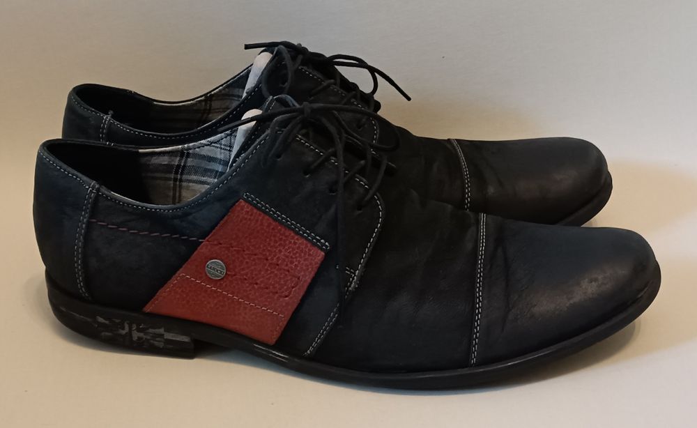 Buty męskie pantofle skórzane sznurowane Lasocki rozmiar 43 Granat