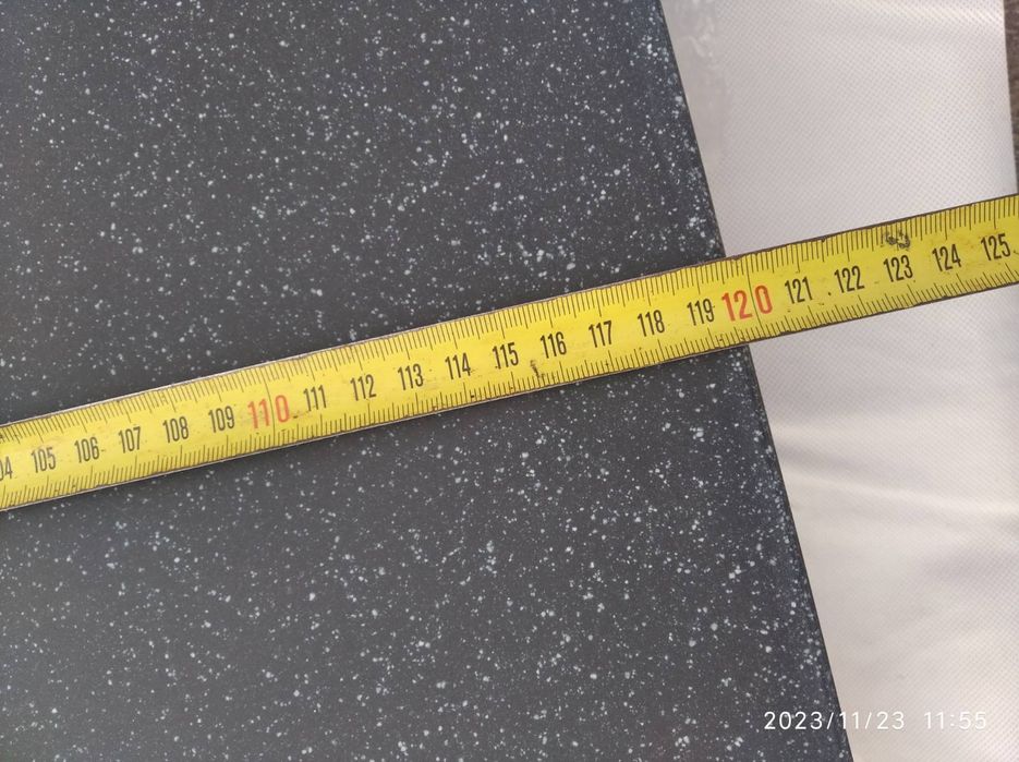 Умивальник великого розміру у ванну кімнату