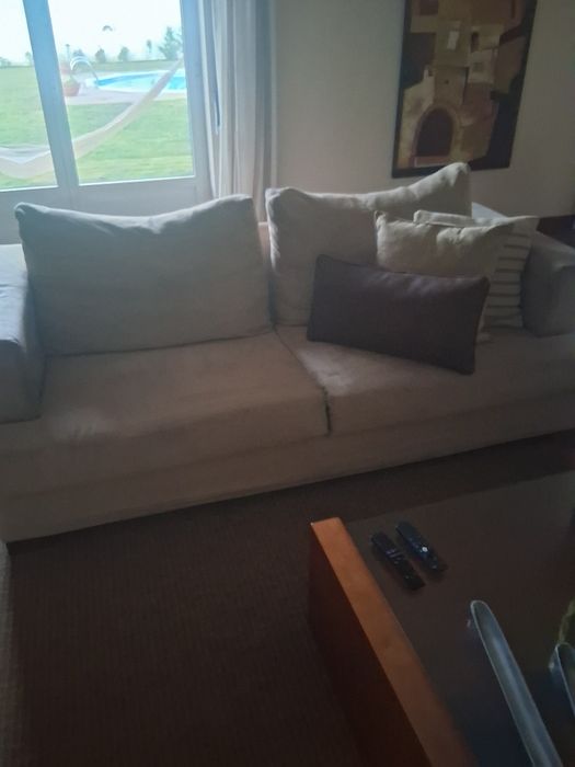 Sofa de 3 lugares e sofa de dois lugares