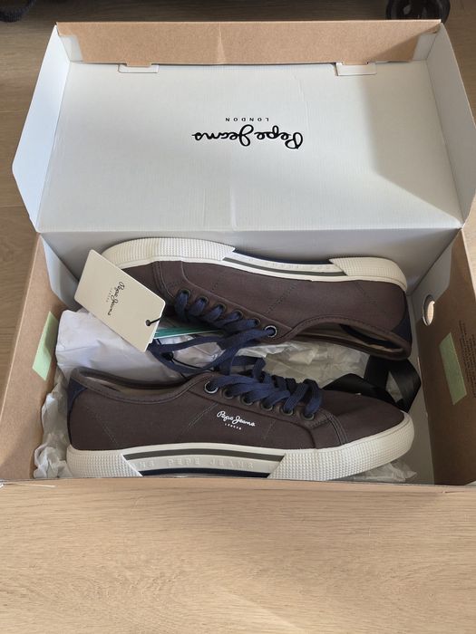 Ténis pepe jeans novos.