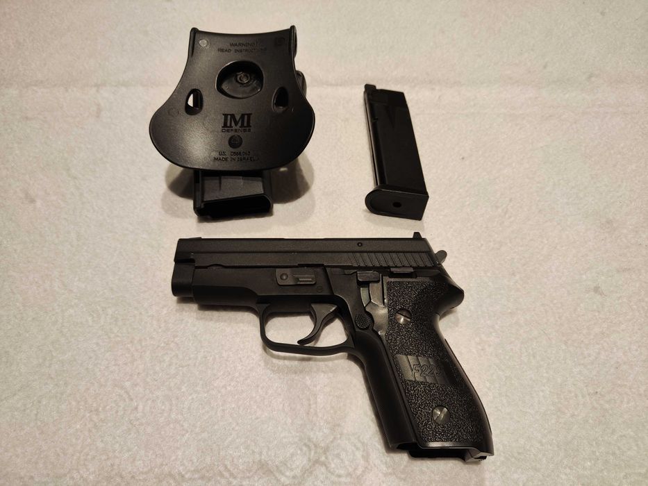 SIG SAUER P229 GBB (airsoft)