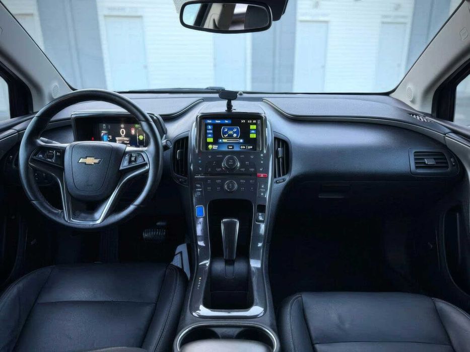 Chevrolet Volt Premium      2014