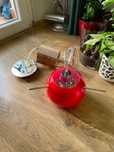 Lampa sufitowa czerwona