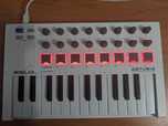 MIDI-клавіатура Arturia MiniLab MKII