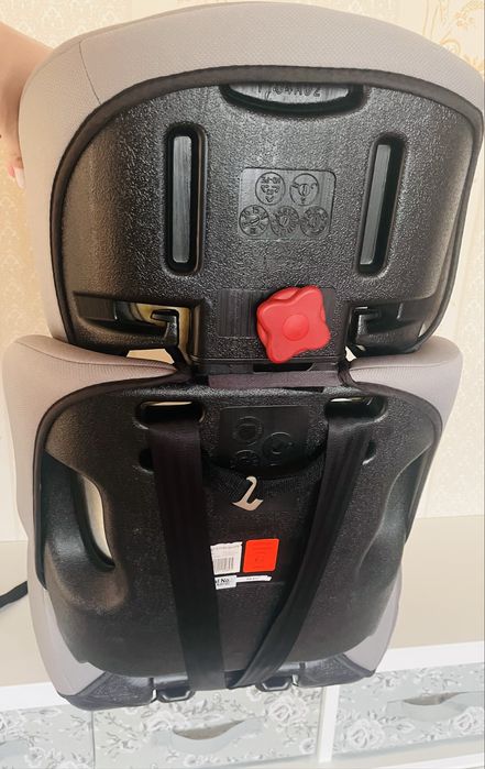 Автокрісло Kinderkraft Comfort Up 9-36 Kg