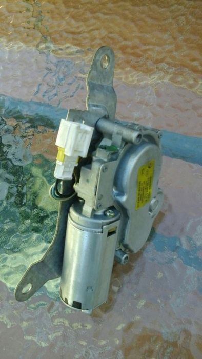 Motor limpa vidros traseiro clio