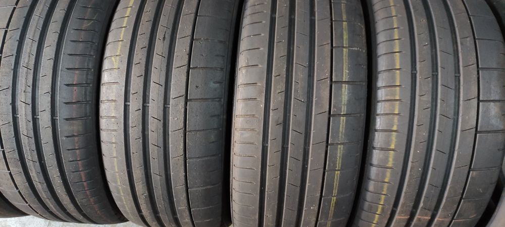 Pneus 235/35/20 semi novos