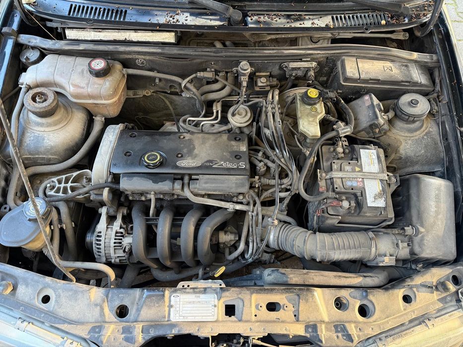 Vendo Ford fiesta techno