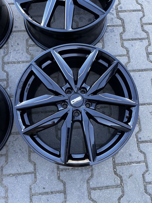 5/108 R19 Диски Volvo XC40 , EX40 , V90 , XC60 / Ford Escape Kuga