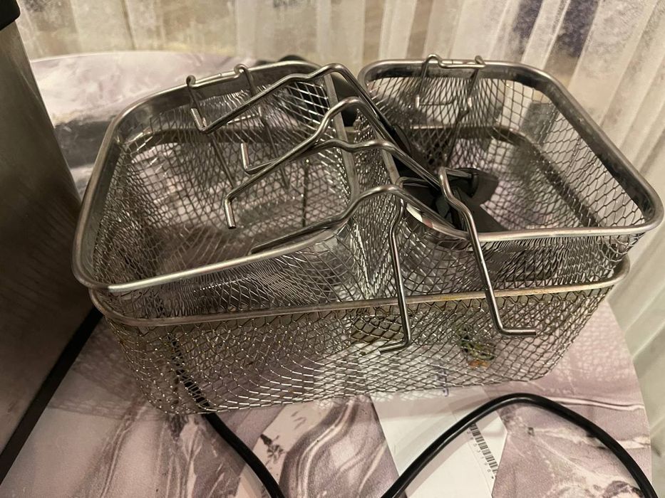 Фритюрниця SilverCrest SEF 2000 C2 (нержавіюча сталь, 2000Вт)