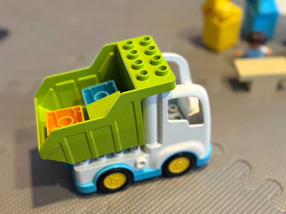 LEGO Duplo śmieciarka i recykling 10945