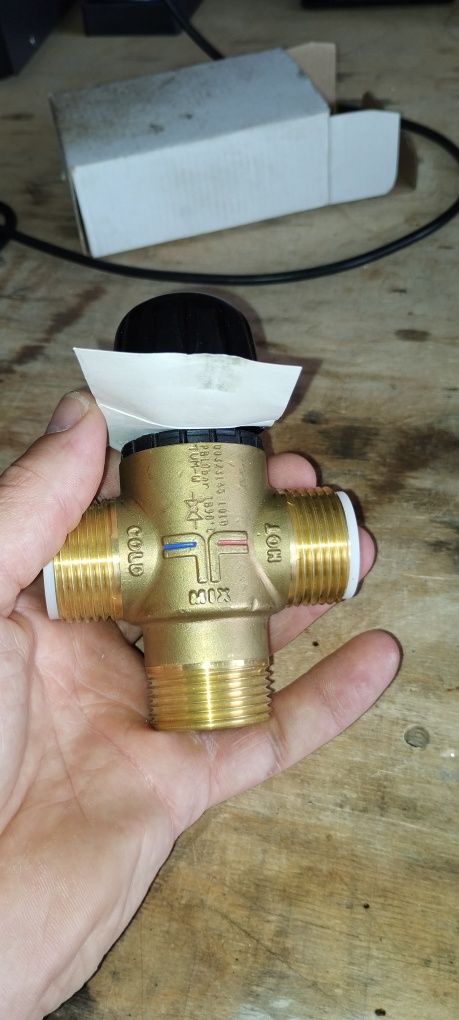 Termostatyczny zawór mieszający Danfoss