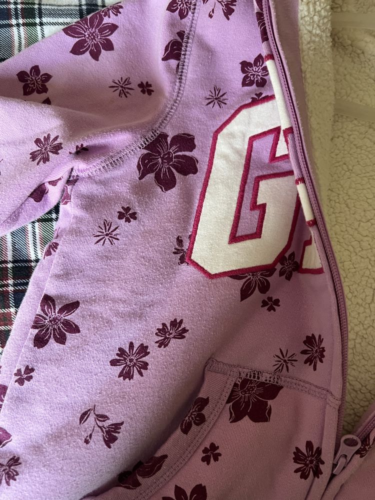 Sweat Gap menina