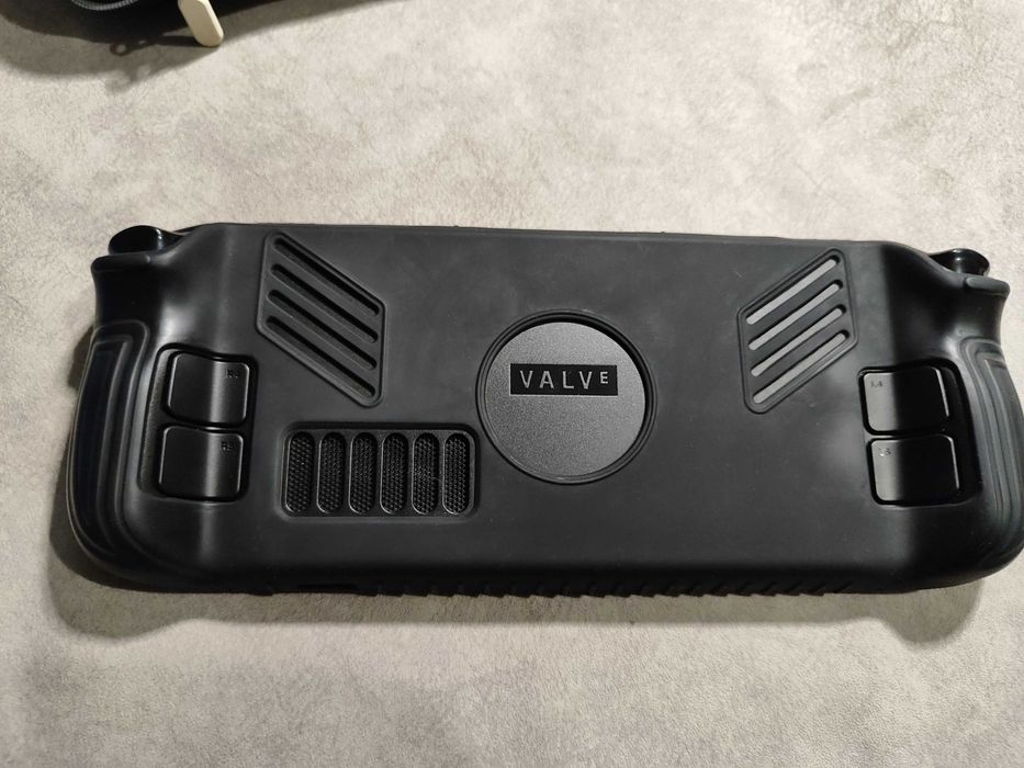 Steam Deck (Стім Дек)