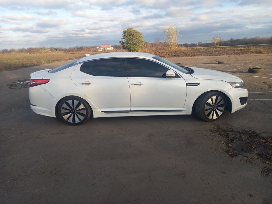 Кіа оптіпа К5 гібрид