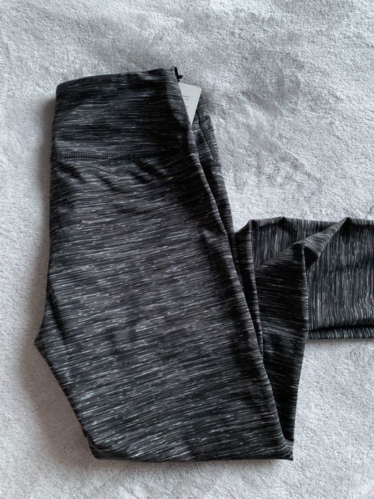 Marmurkowe legginsy z wysokim stanem