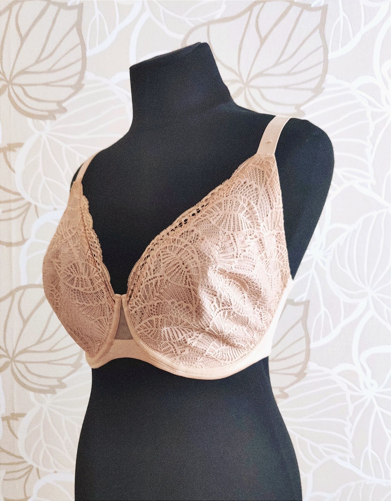 Бюстгальтер  новий для великих грудей M&S 80 G/36DDD.