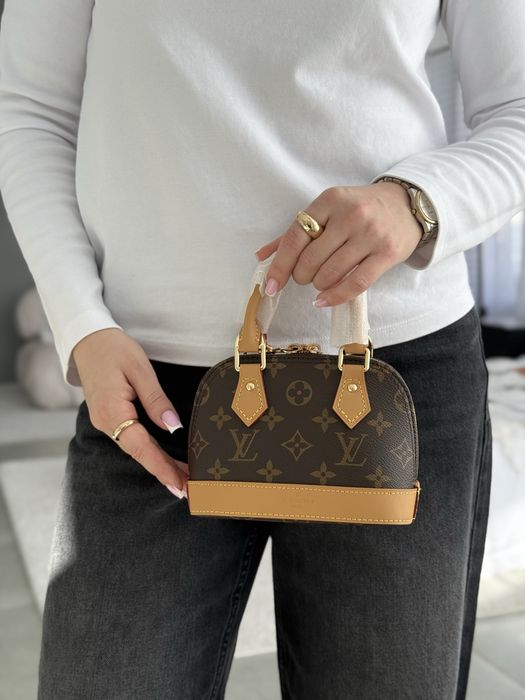 Сумка LV Louis Vuitton Nano Alma Bag