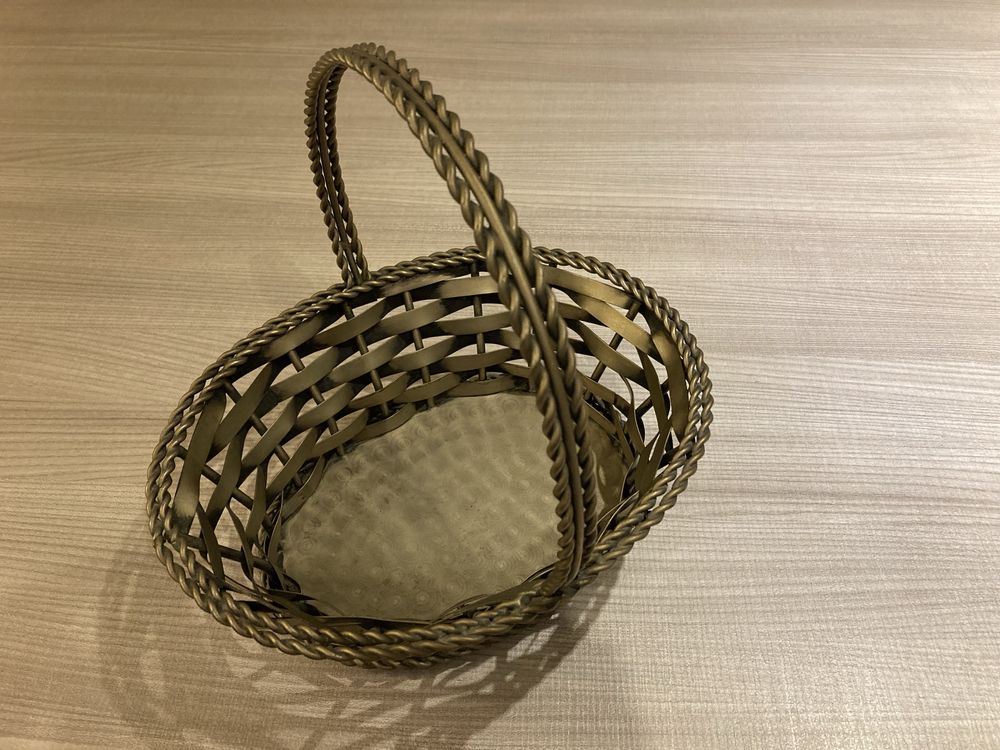 Cesta Antiga en Estanho