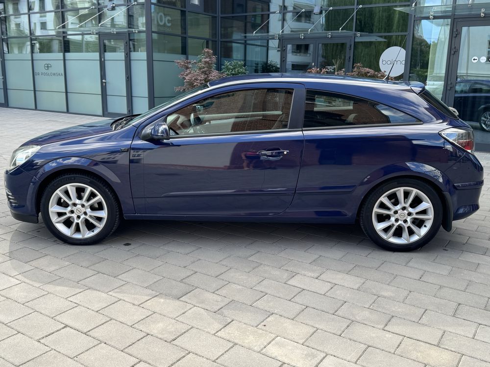 Opel Astra GTC 1.8 2005r zadbana