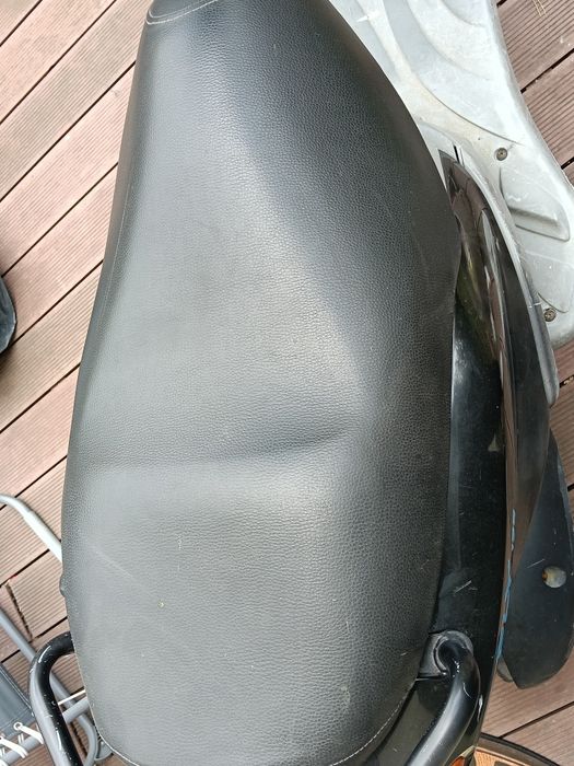 Części  Piaggio fly 125 ccm stan bardzo dobry