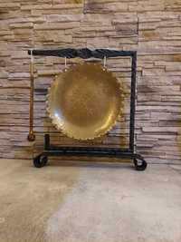 Gong mosiężny, stary gong, instrument, ciekawy przedmiot