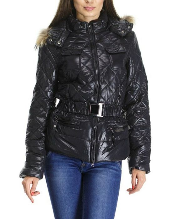 Женская куртка стеганная демисезон на весну-осень M,L