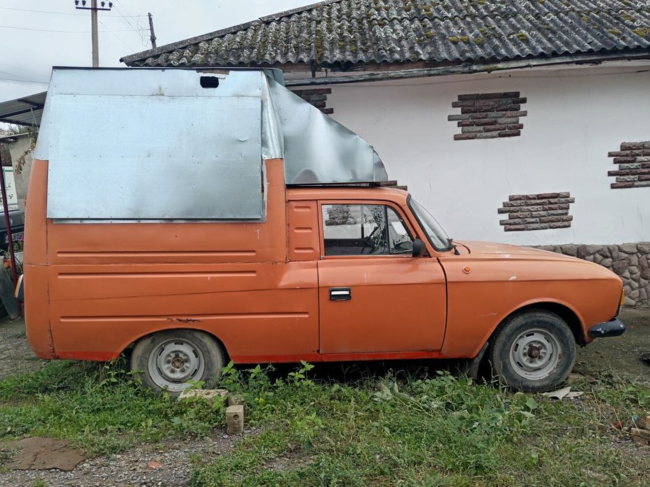 Продам фургон иж