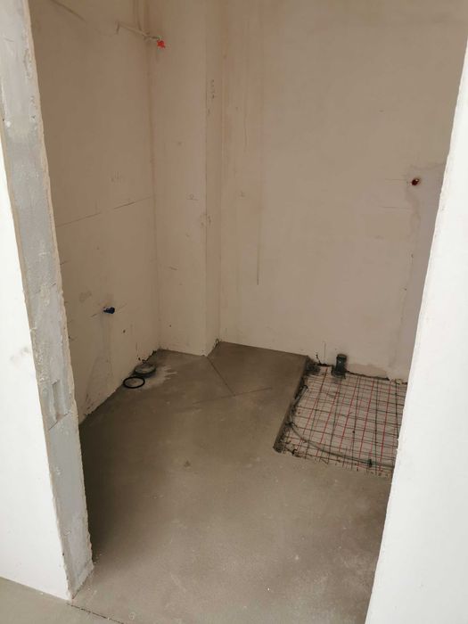 Kawalerka z ogródkiem, i widokiem na panoramę miasta