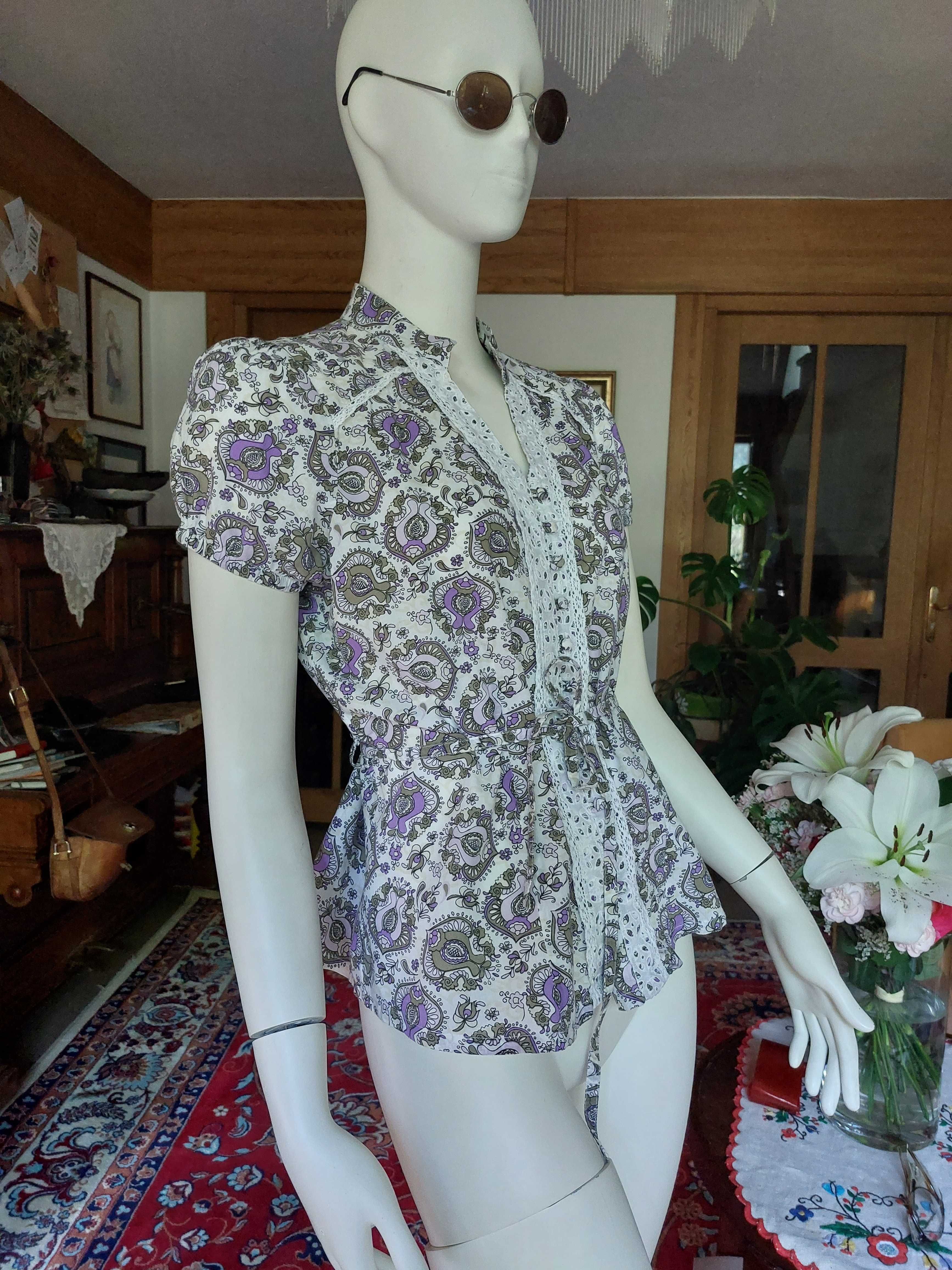 biała letnia bluzka boho bawełniana etno folk wiązana z koronką hippie