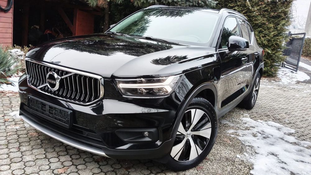 Volvo XC 40 Recharge Plug-in Hybryda  !!!  BEZWYPADKOWY - Serwisowany  !!!