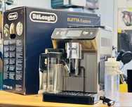 Ekspres DeLonghi Eletta Explore - ECAM450.86.T - Przebieg 188 kaw !
